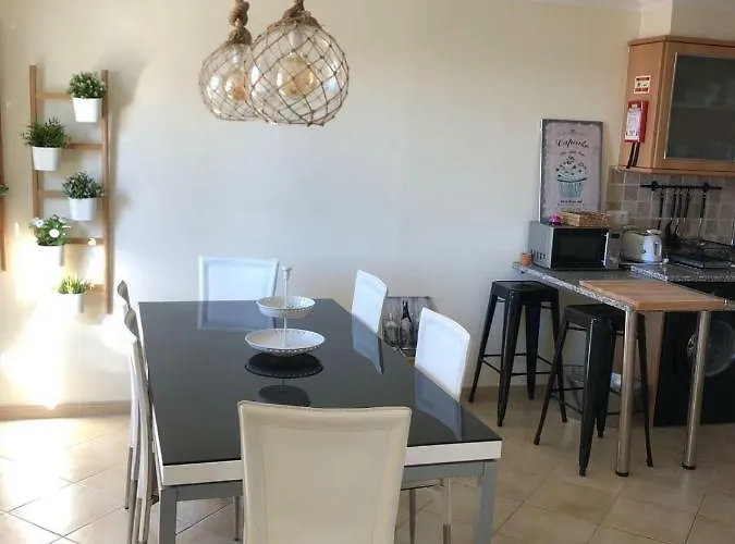 Casa Da Porta Nova 아파트 타비라